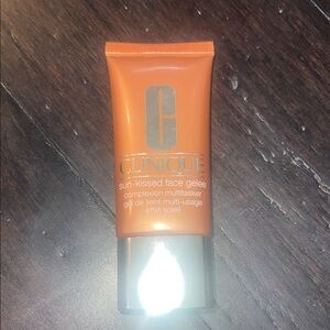 Clinique Bronze Face Gelee with Silver Cap